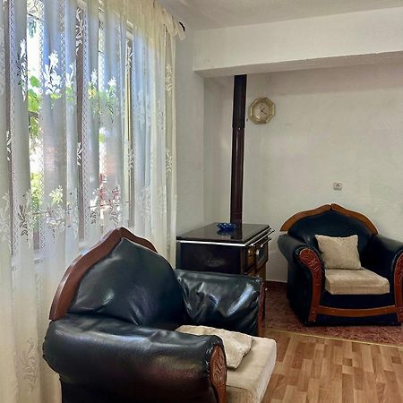 Jea House Apartment Pogradec Luaran gambar